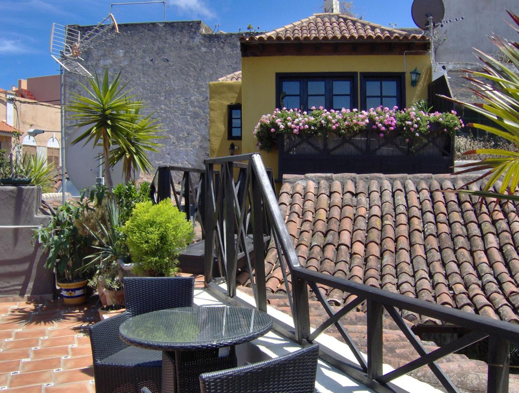 Holiday Home To The Street With Big Kitchen Icod De Los Vinos Eksteriør bilde